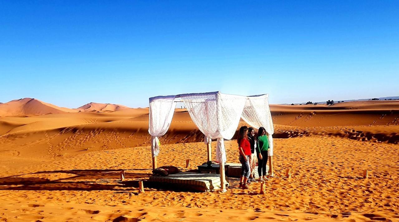 梅尔祖卡 Africa Luxury Camps酒店 外观 照片